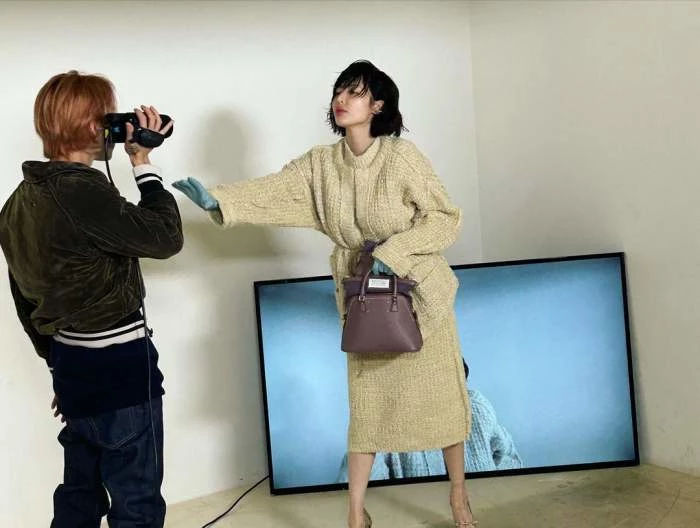 2주 전 인스타그램에 올라왔던 현아-던 사진 / 이하 현아 인스타그램