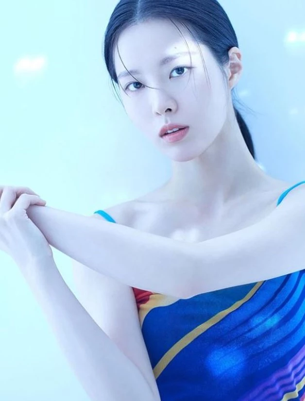 샤이니 민호의 수록곡 피처링 도와준 가수 림 킴(김예림) / 림 킴 SNS