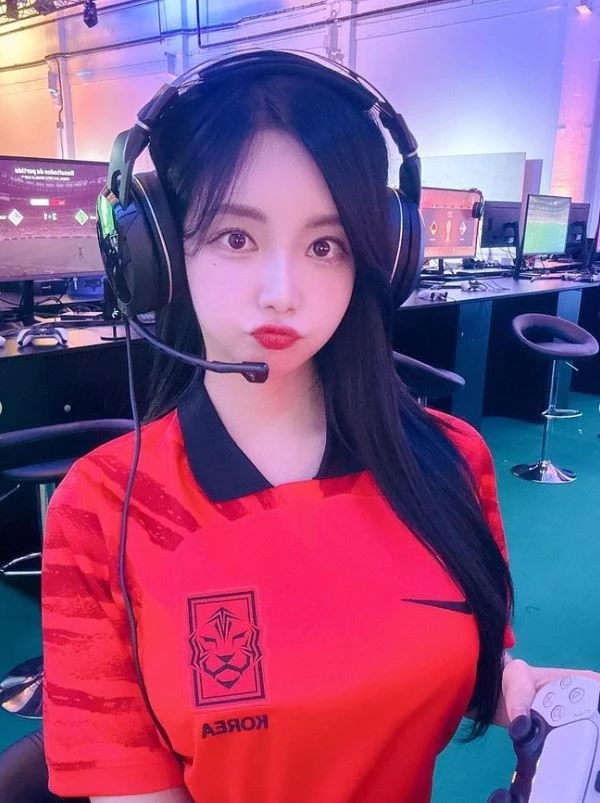 스포츠, 게임 아나운서로 활동 중인 곽민선