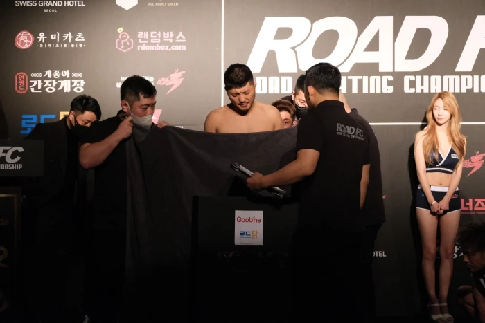계체량 당일 오전 기절해 응급실로 이송됐던 권아솔