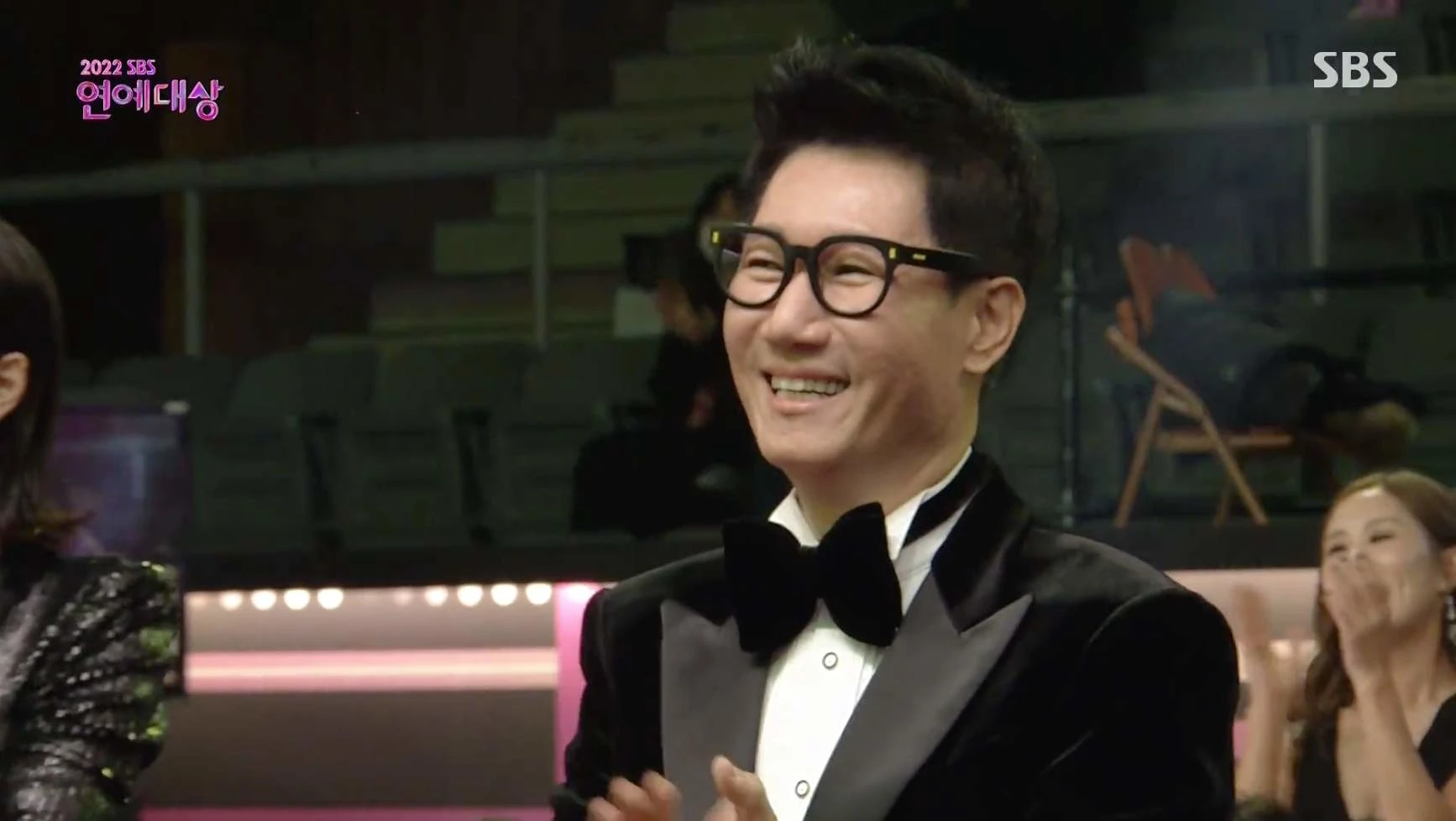 탁재훈 호명되자 카메라에 잡힌 지석진