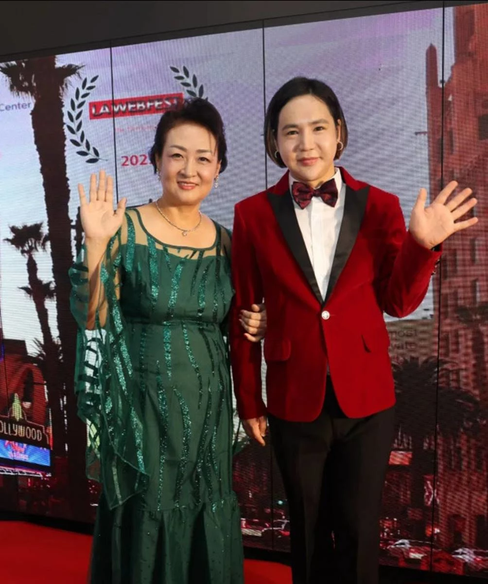 각자의 길 걷게 된 두 사람