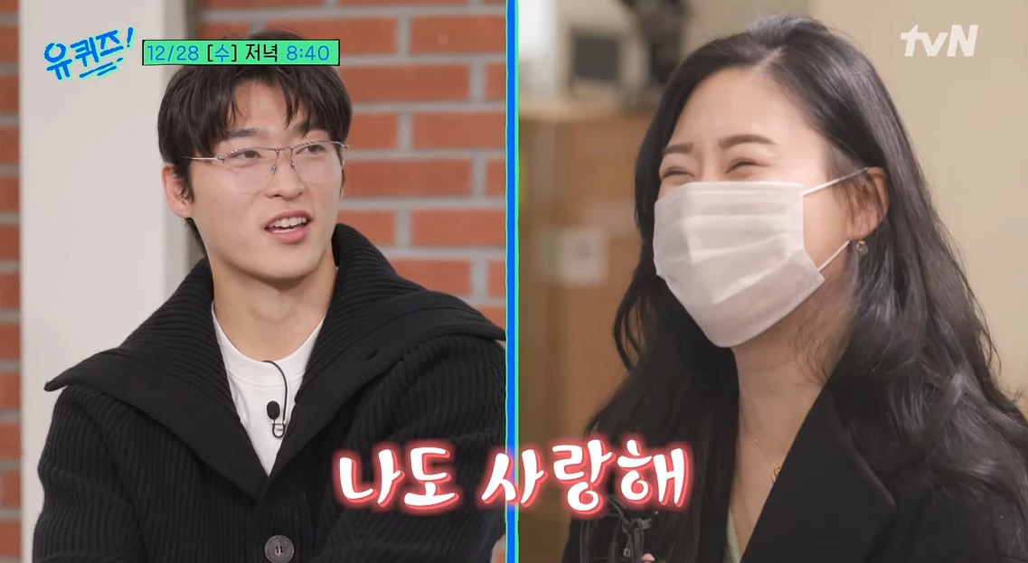 흐뭇해하는 누나