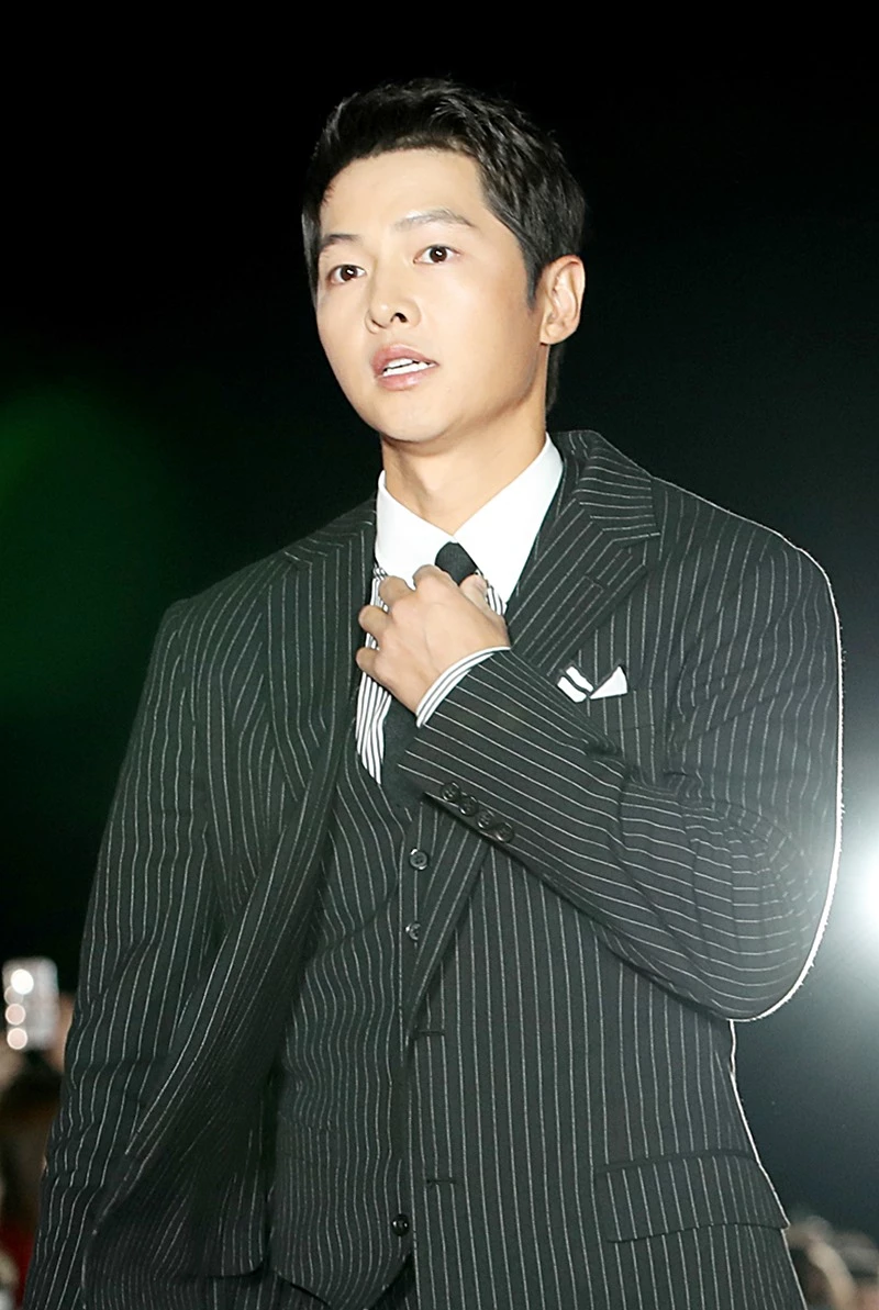 송중기