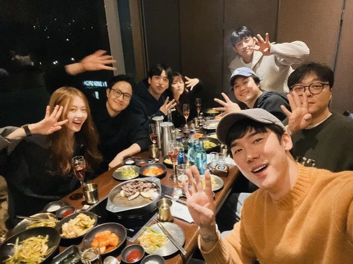 고아라가 공개한 친목 사진 / 이하 고아라 인스타그램