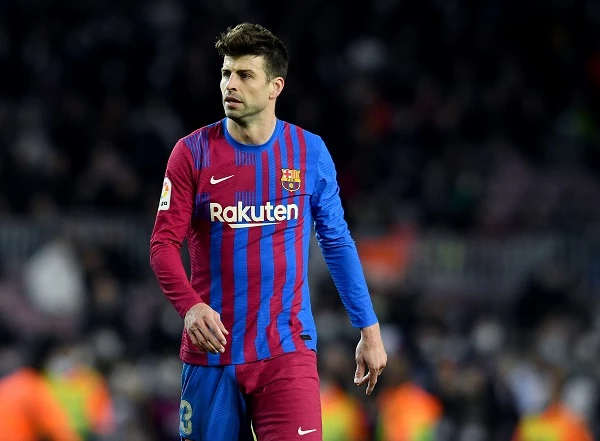 제라드 피케 / rosdemora, Shutterstock.com