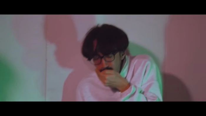 구역질 중인 출연자