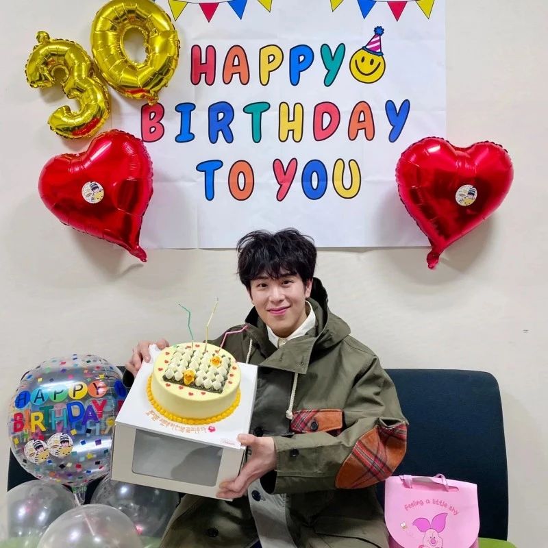 입대 전 피오의 모습. 30번째 생일을 맞은 지난해 2월 인스타그램에 올라온 사진