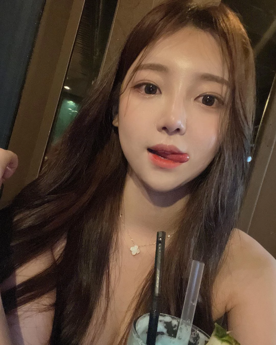 BJ 외질혜 / 외질혜 인스타그램