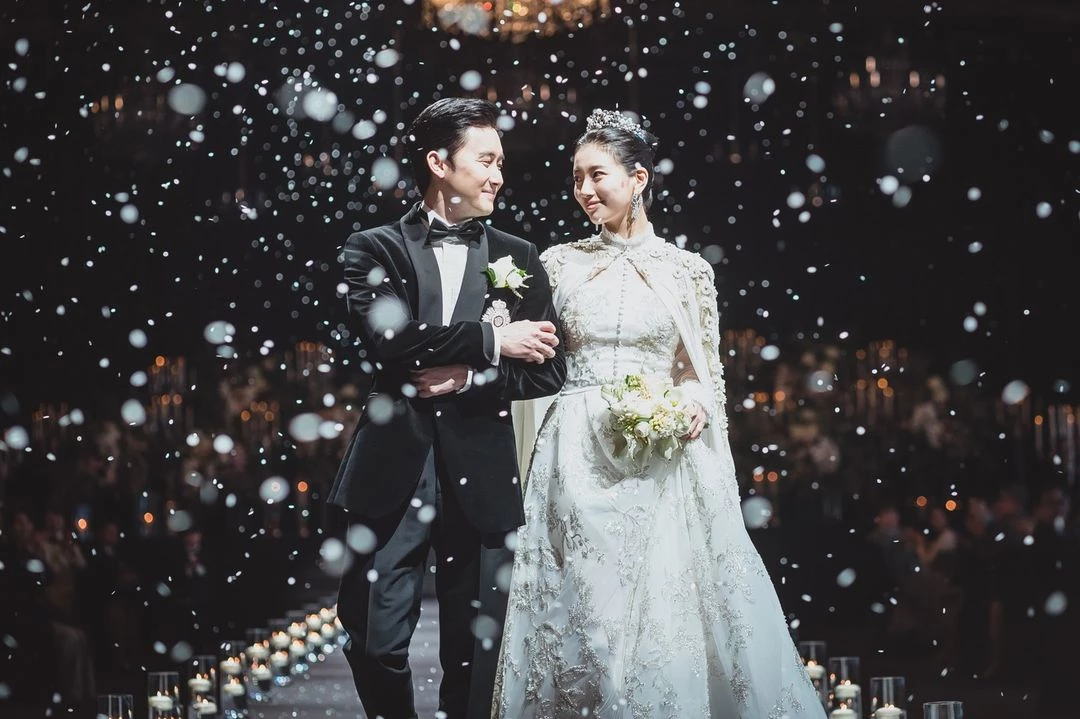 이하 결혼식, 축의금 관련 자료 사진. / 쿠팡플레이 '안나'