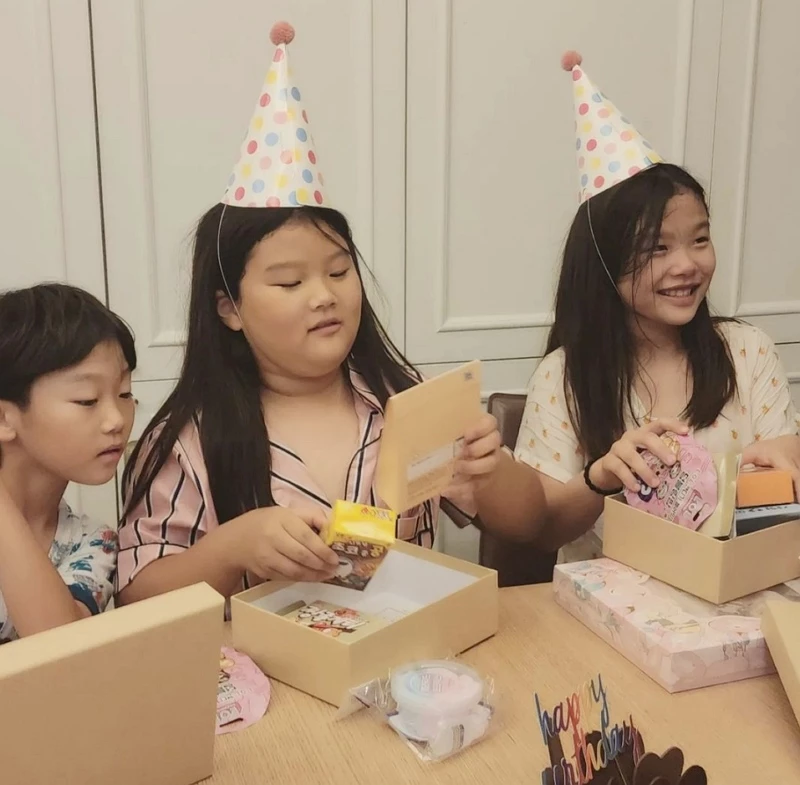 왼쪽부터 시안이, 수아, 설아