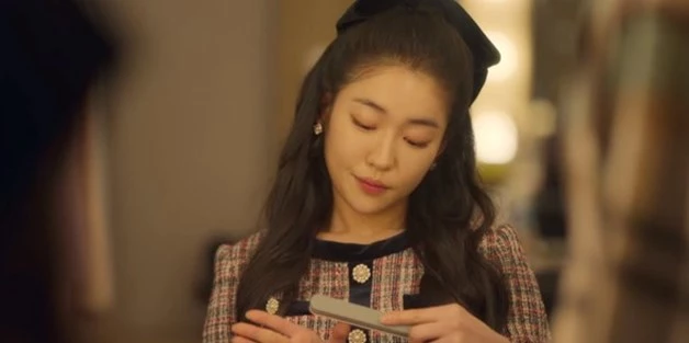 '연애대전' 1화 방송에 출연한 배우 송지우