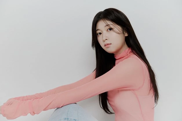 새 소속사 지킴엔터테인먼트와 새 출발을 알리며 새 프로필을 통해 근황 알린 배우 안서현 / 이하 지킴엔터테인먼트 제공