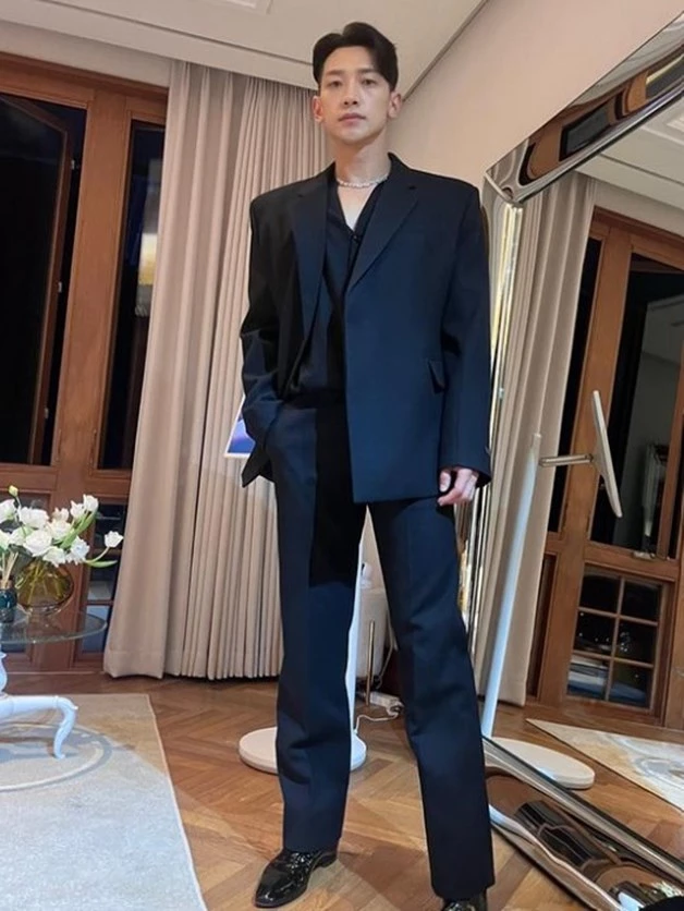이하 가수 겸 배우 비 인스타그램
