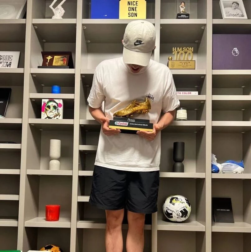 손흥민 집 방문한 공유 / 공유 인스타그램