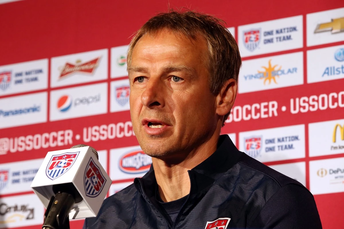 2014년 미국 대표팀 감독을 맡은 위르겐 클린스만이 기자회견을 하고 있다. / 이하 뉴스1