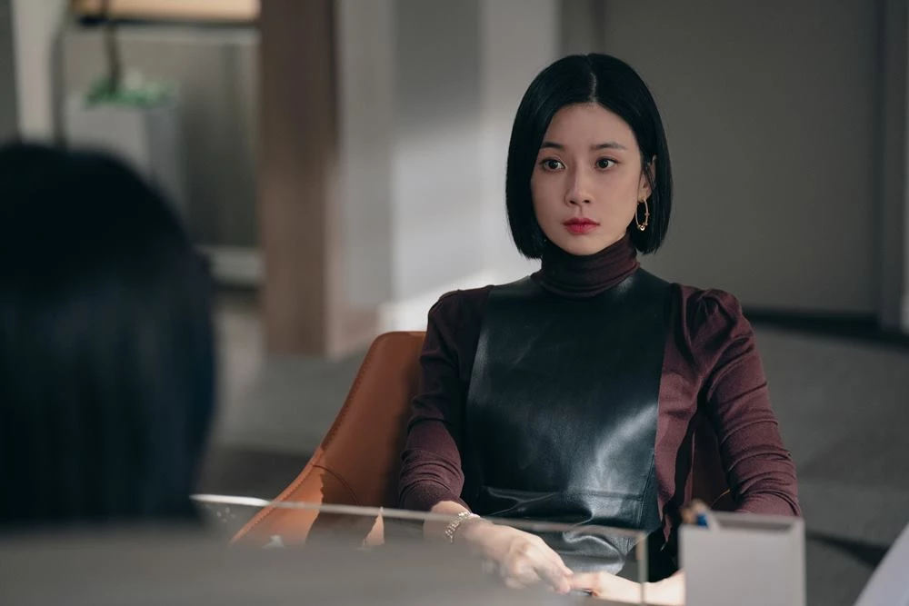 2023년 2월 22일 서울 강남구 신사동의 한 카페에서 위키트리와 인터뷰를 진행한 이보영 / 이하 하우픽쳐스, 드라마하우스스튜디오