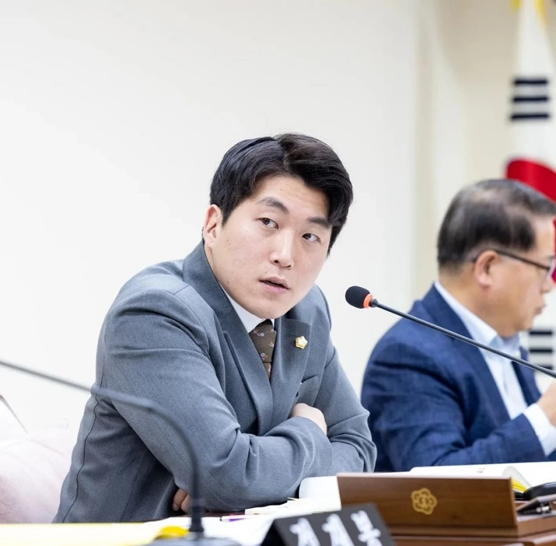 병역 의무 시작한 김민석 구의원 / 김민석 구의원 인스타그램