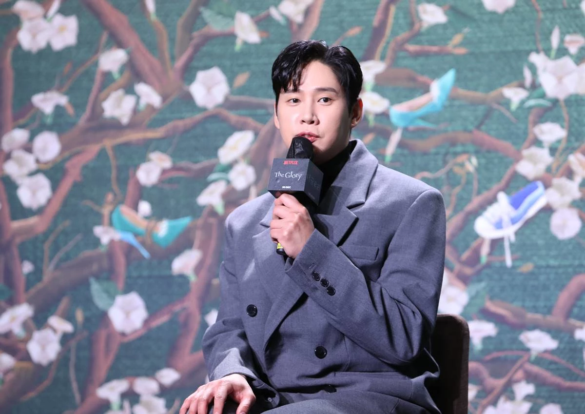 배우 박성훈