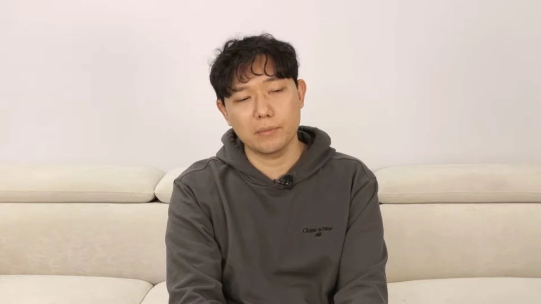 승우아빠가 당근마켓 측에 다시 사과하고 있다.