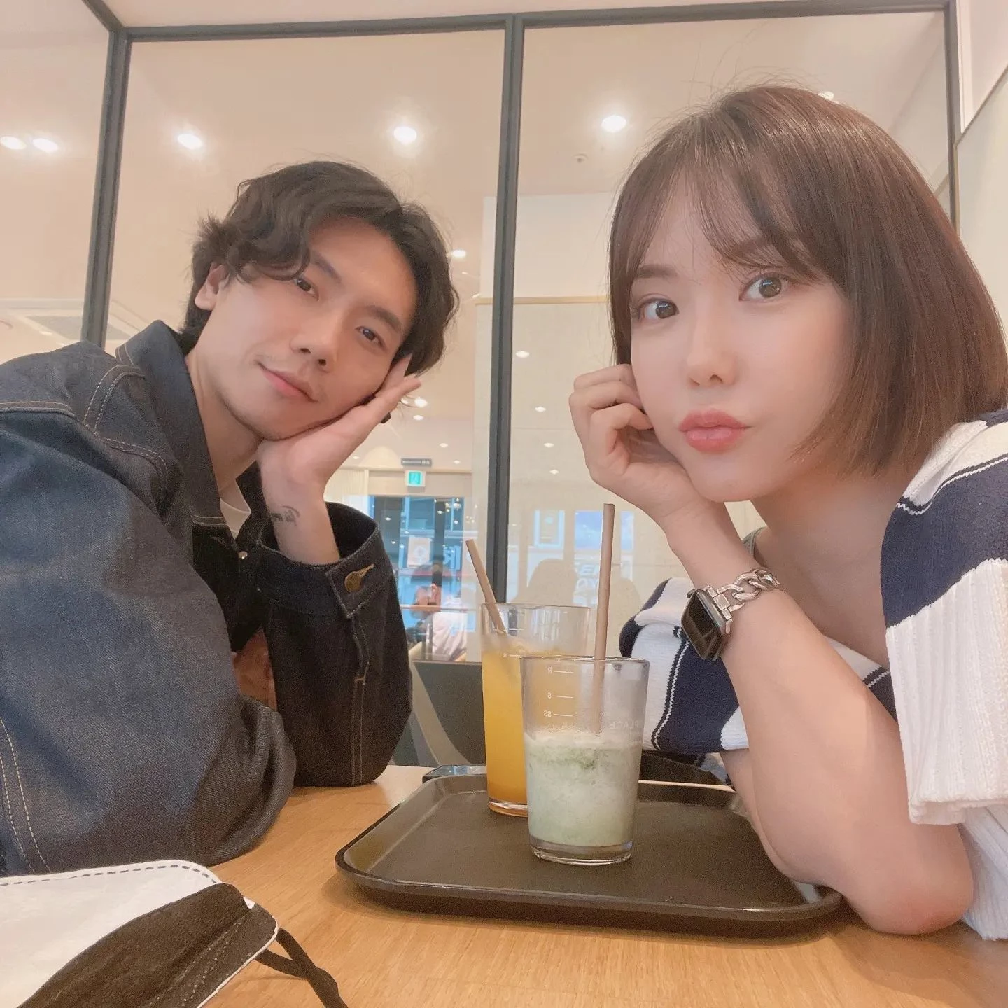 2022년 '돌싱글즈3'를 통해 인연을 맺고 공개 열애 중인 최동환 이소라 커플 / 이소라 인스타그램