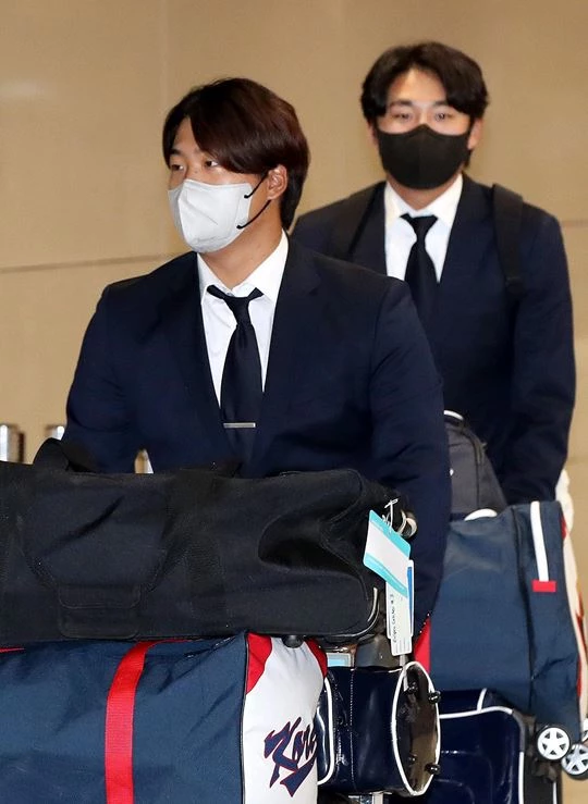 WBC를 마치고 귀국하던 한국 선수들