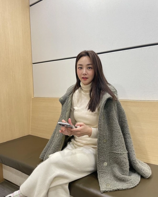 정다은 아나운서가 SNS에 올린 일상 사진 / 이하 정다은 인스타그램