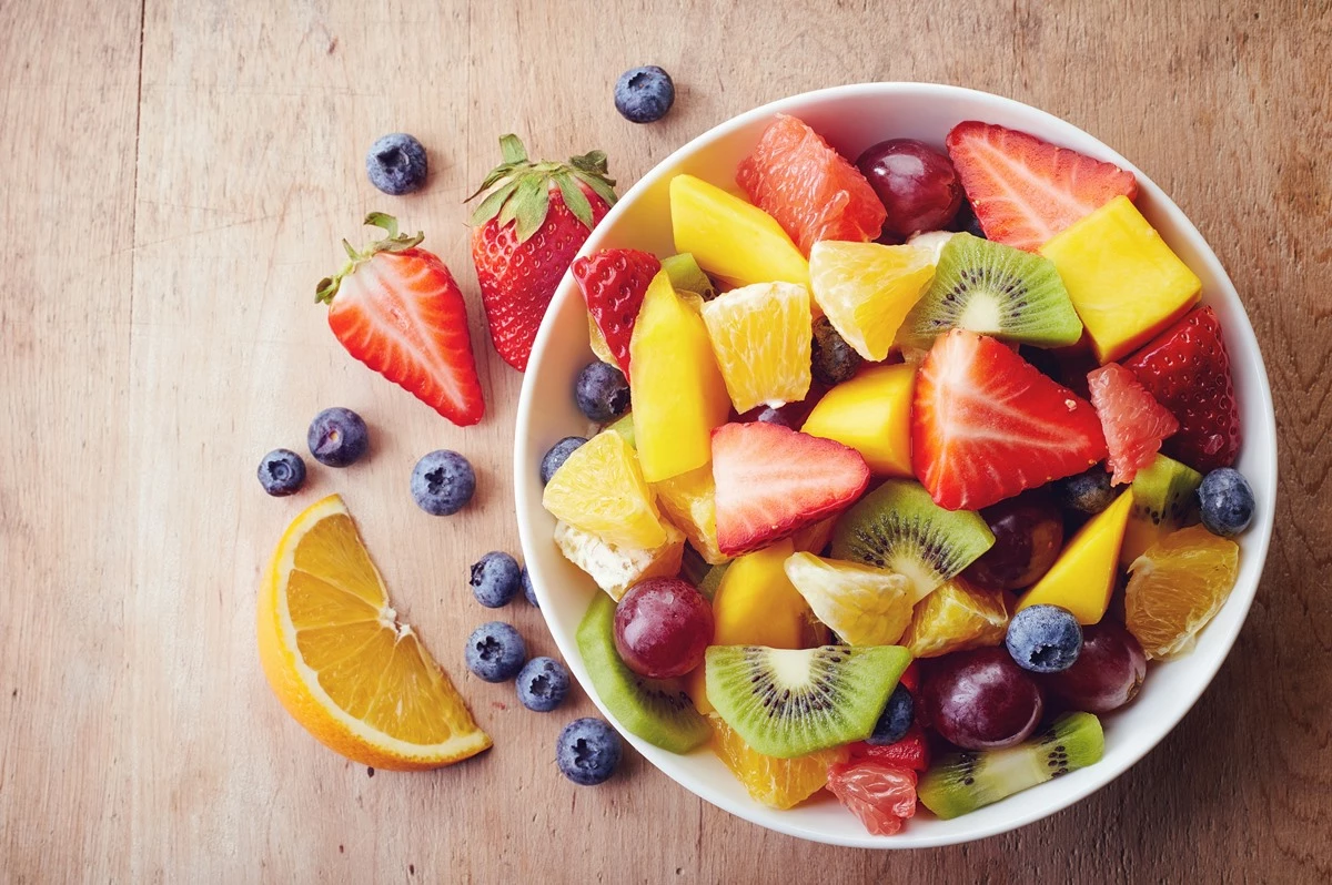 식후에 바로 먹으면 소화불량을 유발할 수 있는 과일 / baibaz-Shutterstock.com