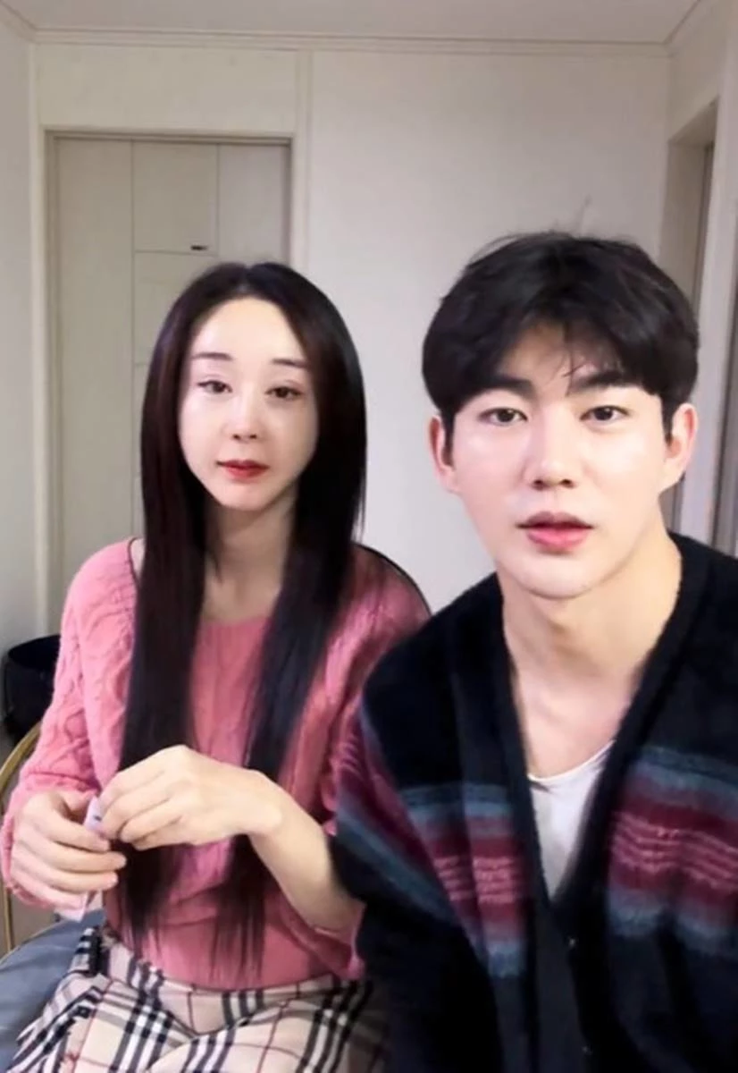 이혼 언급 뒤 라방에 등장한 함소원-진화 부부 / 이하 함소원 인스타그램