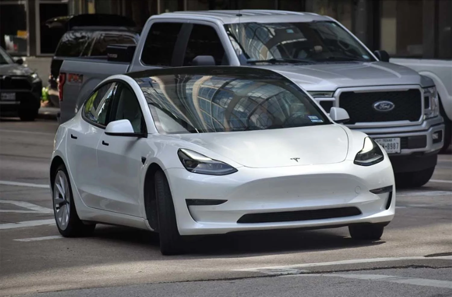 테슬라 자동차. / 픽사베이