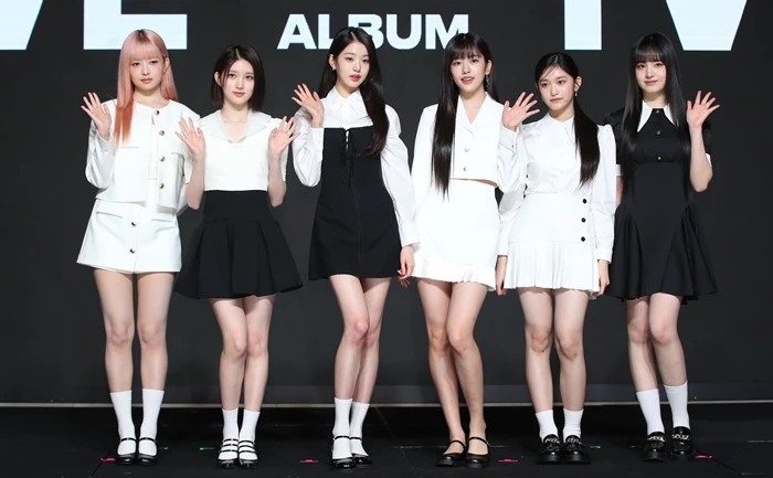 아이브 레이, 가을, 장원영, 안유진, 이서, 리즈(왼쪽부터) / 이하 뉴스1