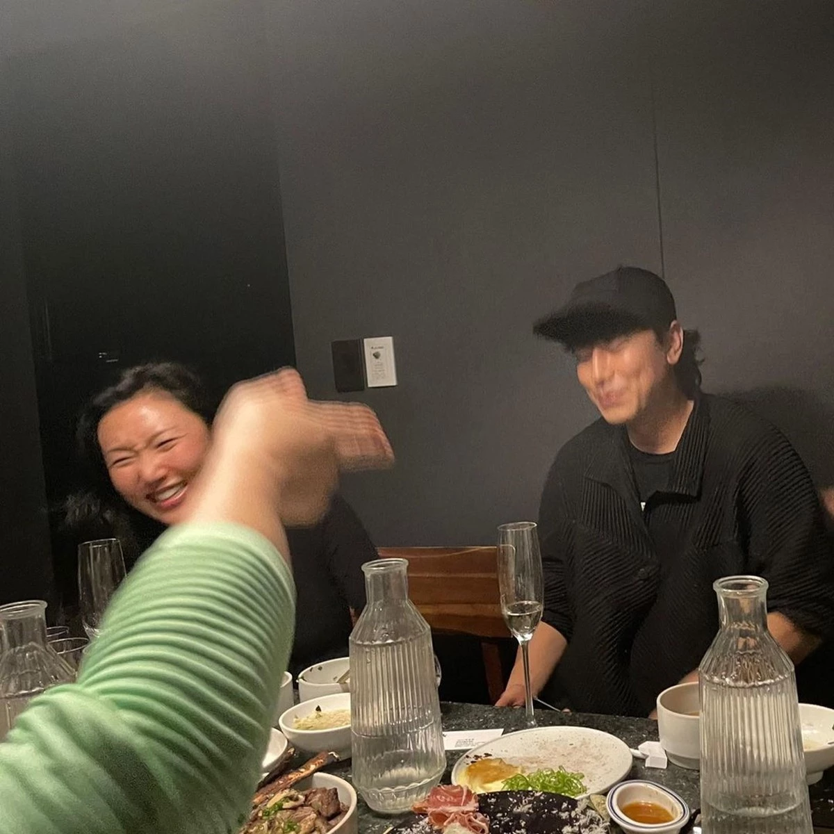 화사, 이시언