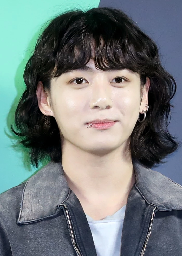 방탄소년단 정국이 영화 '드림'(감독 이병헌) VIP 시사회에서 포즈를 취하고 있다./ 뉴스1