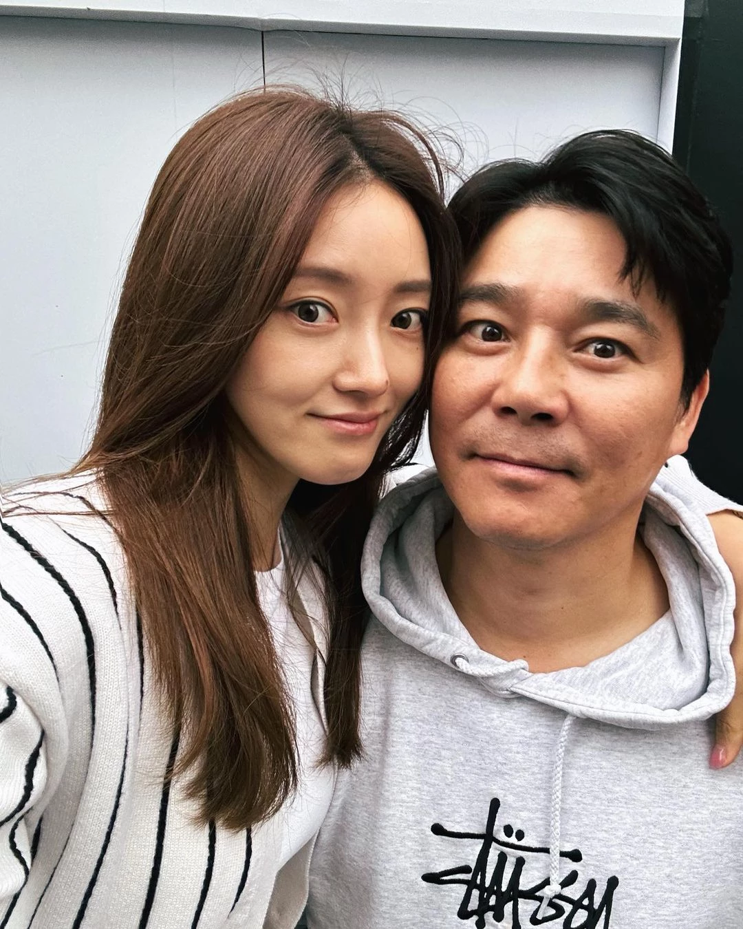 최근 주가조작 등 논란에 휩싸인 서하얀, 임창정 부부