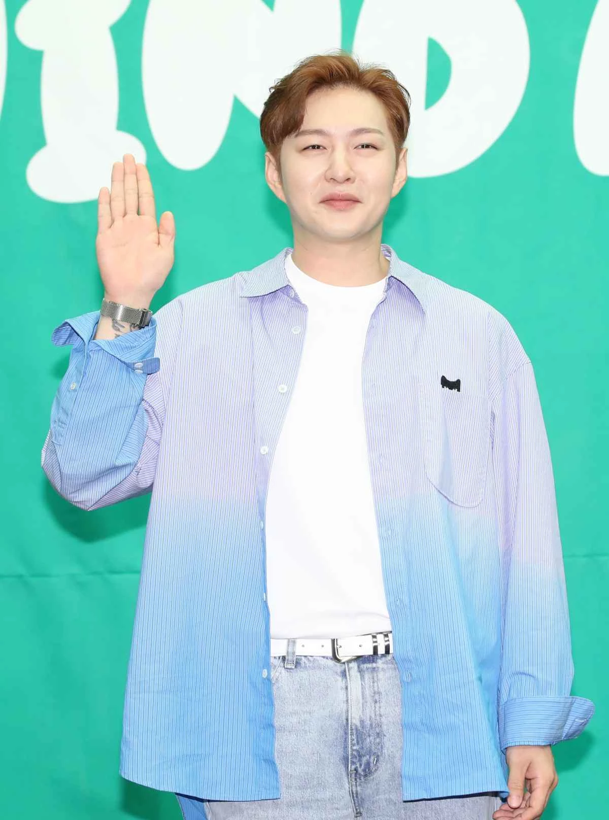 그룹 비투비(BTOB) 멤버 이창섭이 2일 오후 서울 마포구 월드컵북로 스탠포드호텔코리아에서 열린 미니 12집 ‘윈드 앤드 위시(WIND AND WISH)’ 발매 기념 기자간담회에서 포즈를 취하고 있다. / 이하 뉴스1