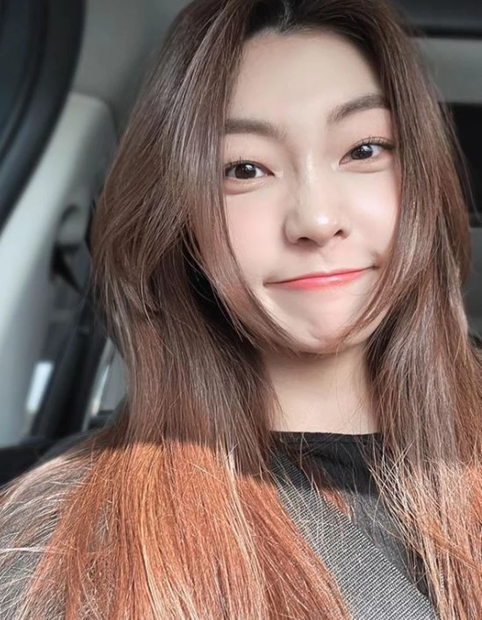 2000년생 모델 김수빈 / 이하 김수빈 인스타그램