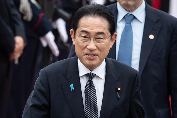 기시다 총리는 도착 직후 국립현충원을 방문한 뒤 용산 대통령실에서 윤석열 대통령과 한일 정상회담에 임할 계획이다.