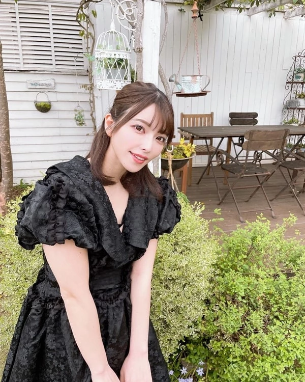 AV 배우로 활동했던 우에하라 아이 / 이하 우에하라 아이 인스타그램