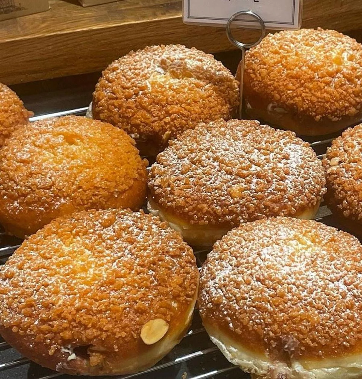 성심당 시그니처 제품 / 성심당 롯데점 인스타그램