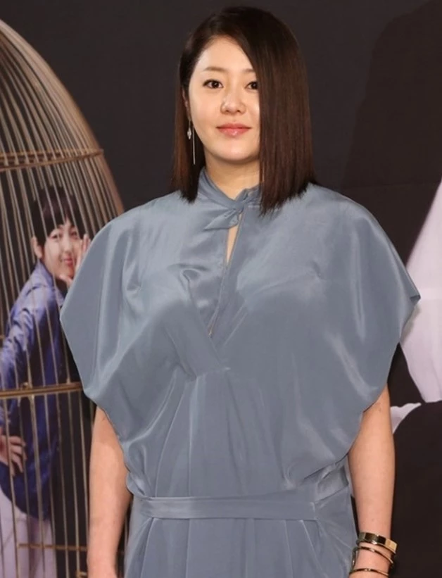 배우 고현정이 4일 오후 서울 여의도 63시티에서 열린 MBC 수목드라마 '여왕의 교실' 제작발표회에 참석하고 있다.