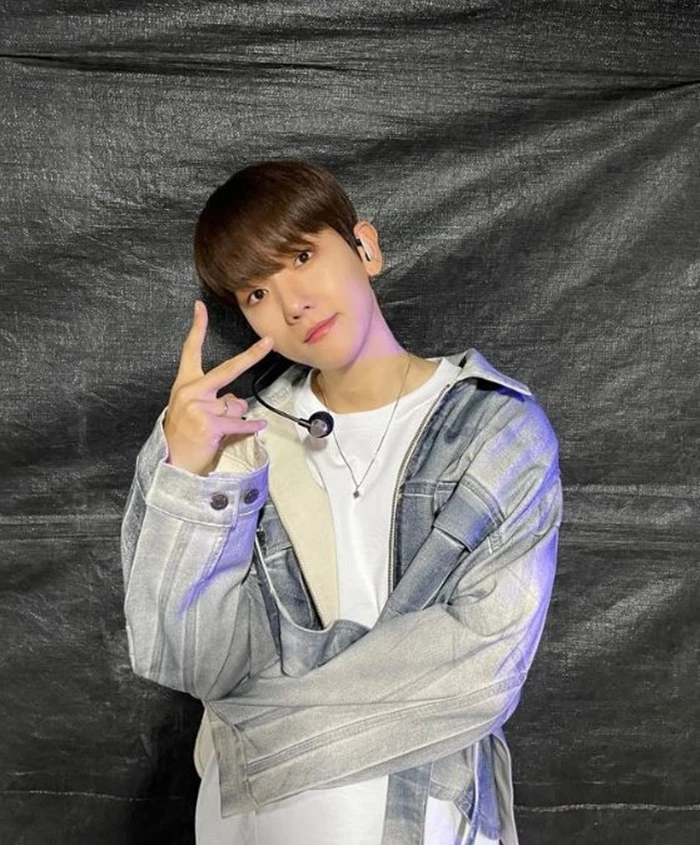EXO's Baekhyun / The following photos are sourced from EXO Official Instagram