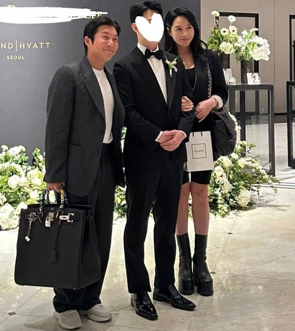 청담 헤메샵 대표 결혼식에 참석한 조세호-김혜수 / 청담 헤메샵 살롱하츠 대표 지인 SNS