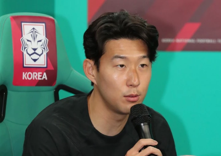 손흥민이 지난 19일 대전 유성구 대전월드컵경기장에서 열린 기자회견에 참석해 질문에 답하고 있다. / 이하 뉴스1