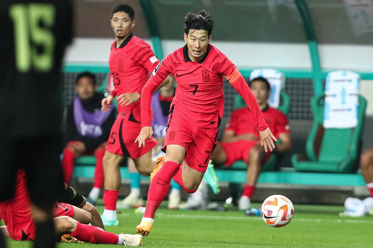 엘살바도르전 후반 교체 투입된 손흥민 / 뉴스1