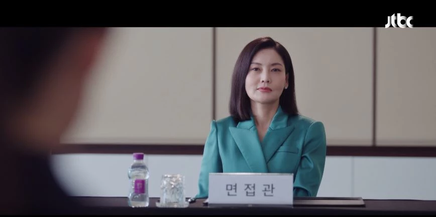 이하 JTBC 드라마 '킹더랜드'에서 구화란 역을 맡은 김선영 / 이하 JTBC 제공