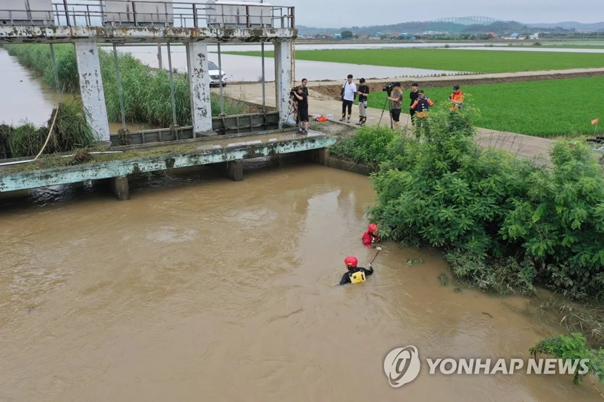 수색 작업 현장 / 이하 연합뉴스