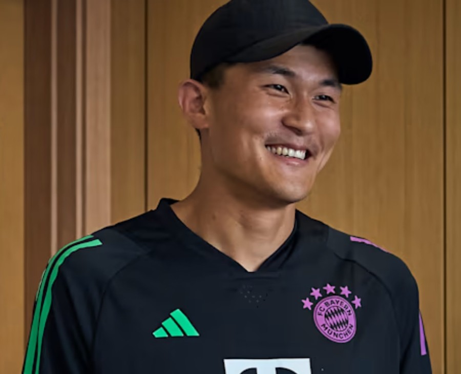 19일 바이에른 뮌헨에 공식 입성한 김민재 / 이하 바이에른 뮌헨 공식 홈페이지