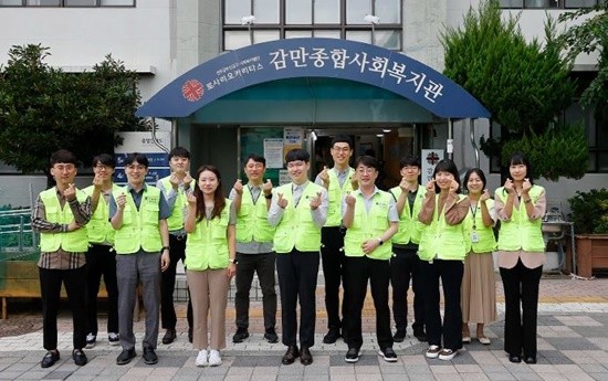 추석맞이 지역사회 사랑나눔행사에 참여한 기보사랑봉사단 / 사진제공=기보