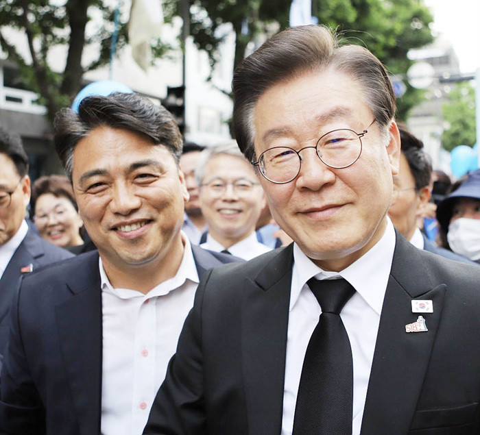 박노원 민주당 부대변인 “이재명 대표 영장 기각은 국민의 승리” | 위키트리 박노원 민주당 부대변인 “이재명 대표 영장 기각은 국민의 승리”