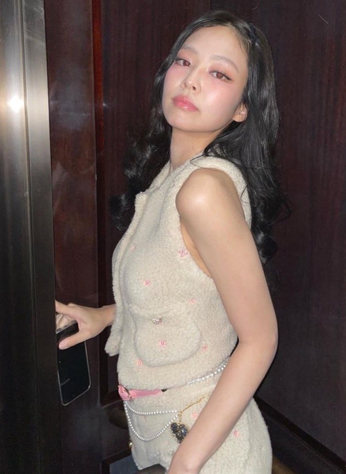 블랙핑크 제니 / 샤넬 2024 봄-여름 레디-투-웨어 컬렉션